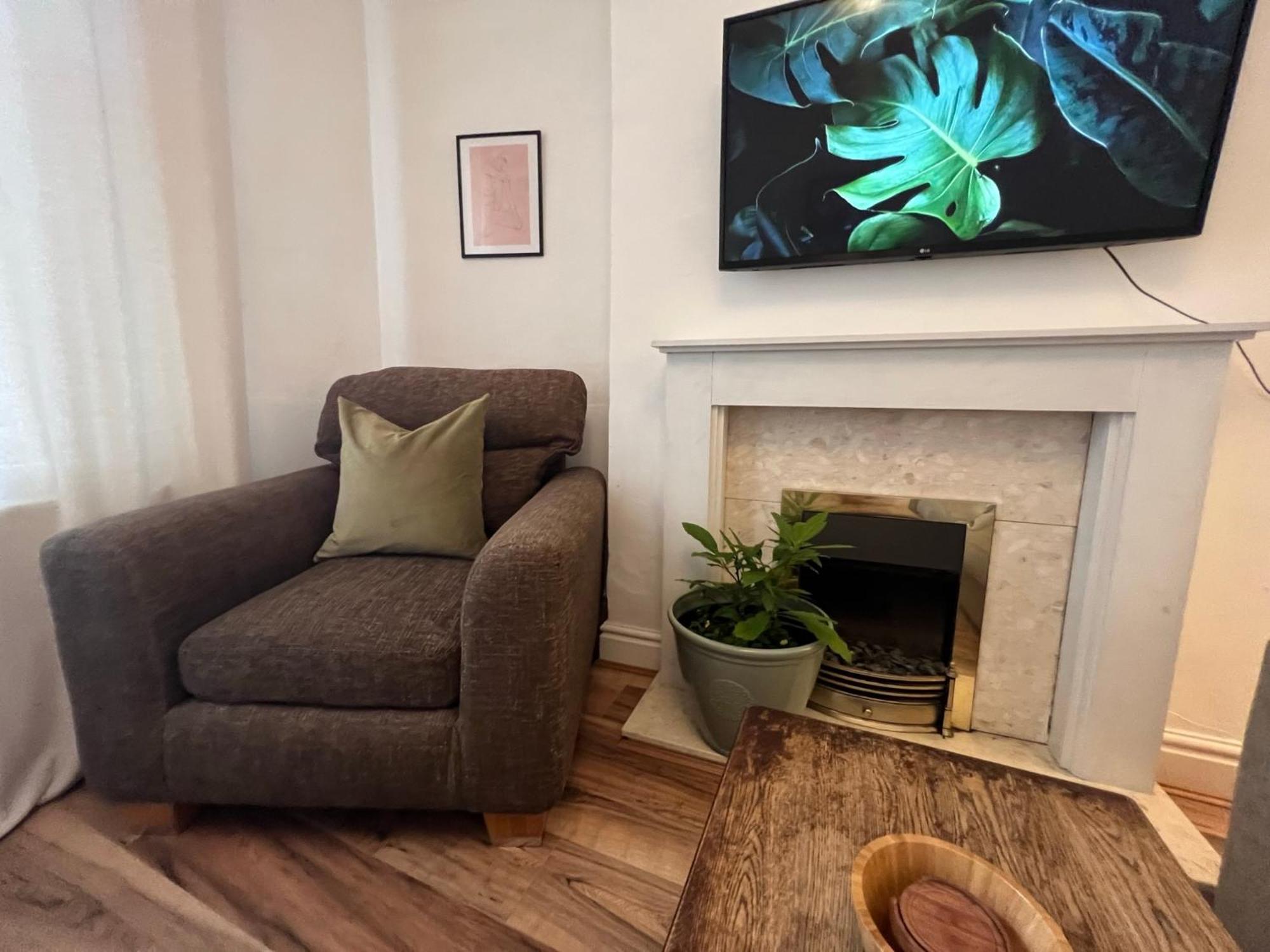 2025 Award Winner Liverpool Ivy House - 4 Bedrooms Luaran gambar